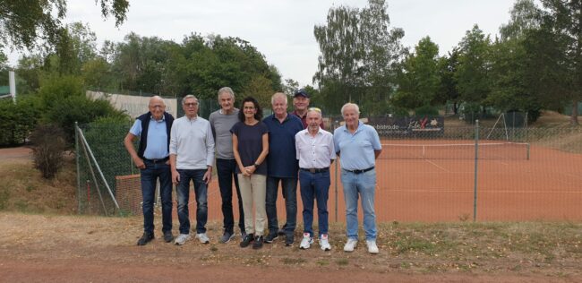 von links Serge Duffour, Siegfried Eckert, Erich Steil, Sabine Biwer-Birndt (Sportwartin), Manfred Scheuer, Dieter Weber, Dieter Müller, Gilbert Schmidt