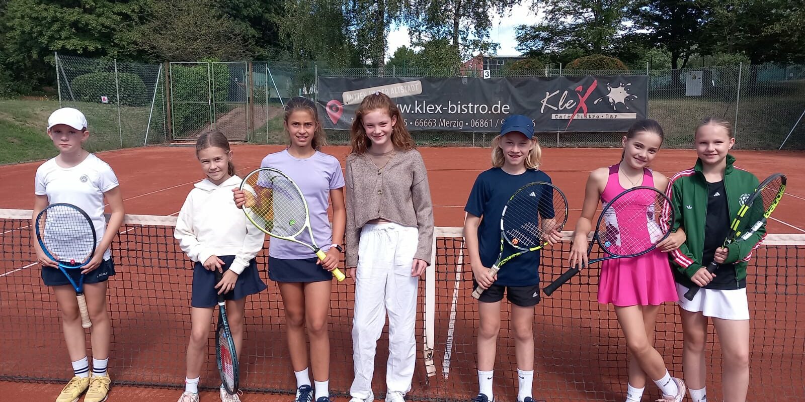 Bambini Mannschaft 2024 von links: Merle Jung Louann Sieber Hannah Hargarter Mayla Rafaele Max Gruhn Anna Maria Kell Romy Latz